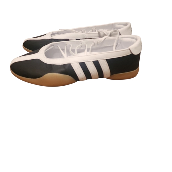 Adidas Black and White Sneakers - Picture 4 of 7